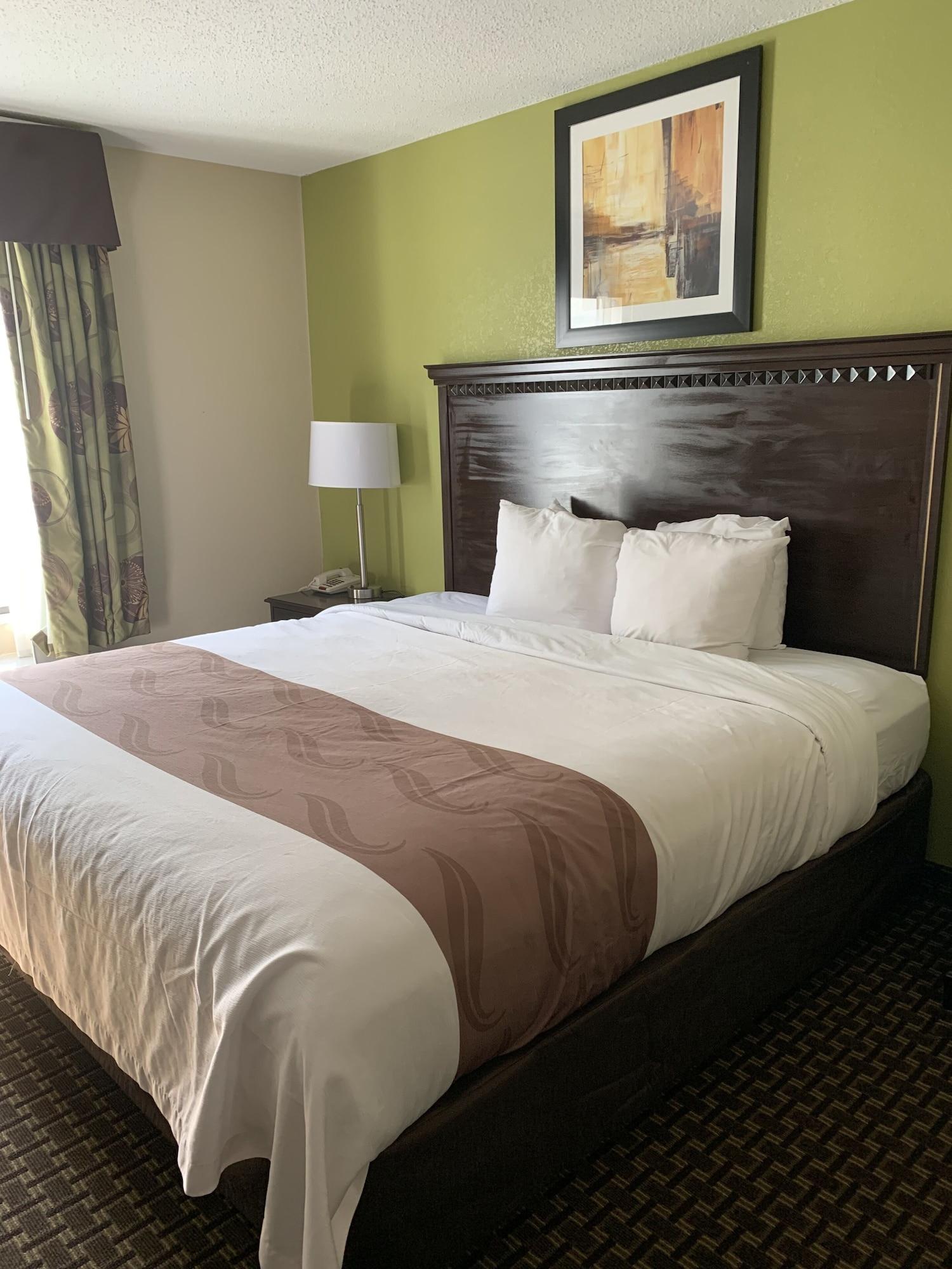 Quality Inn & Suites Quantico Stafford Eksteriør billede