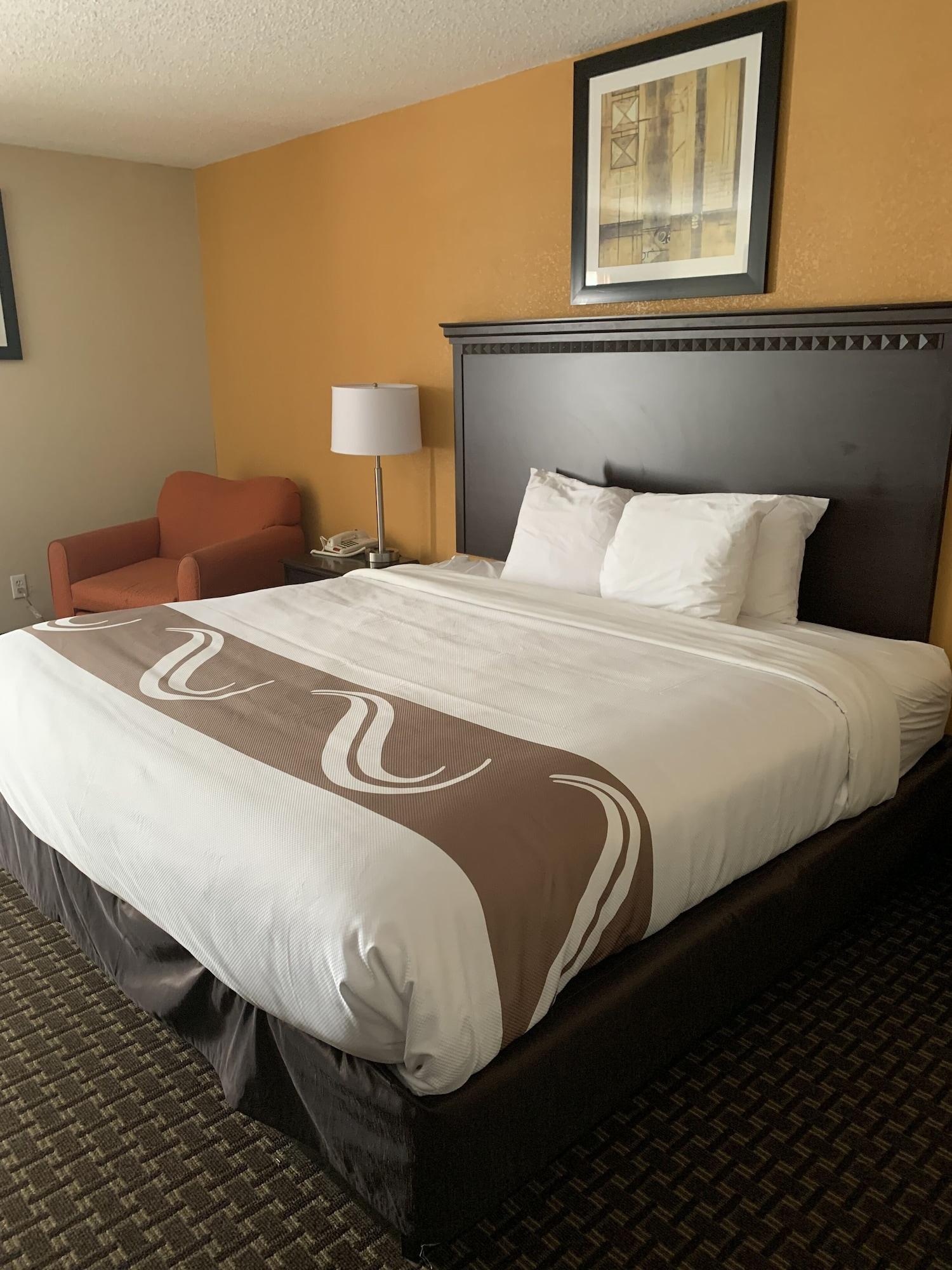 Quality Inn & Suites Quantico Stafford Eksteriør billede