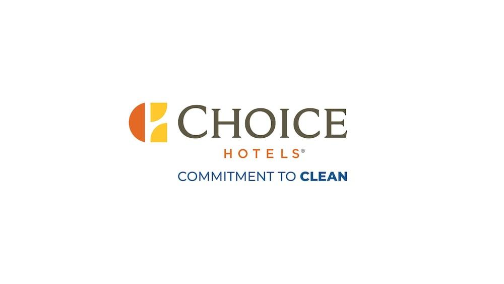 Quality Inn & Suites Quantico Stafford Eksteriør billede