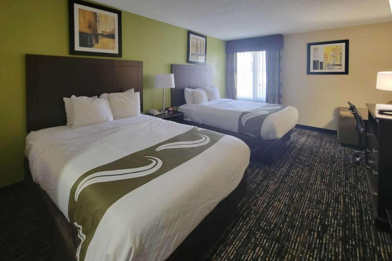 Quality Inn & Suites Quantico Stafford Eksteriør billede